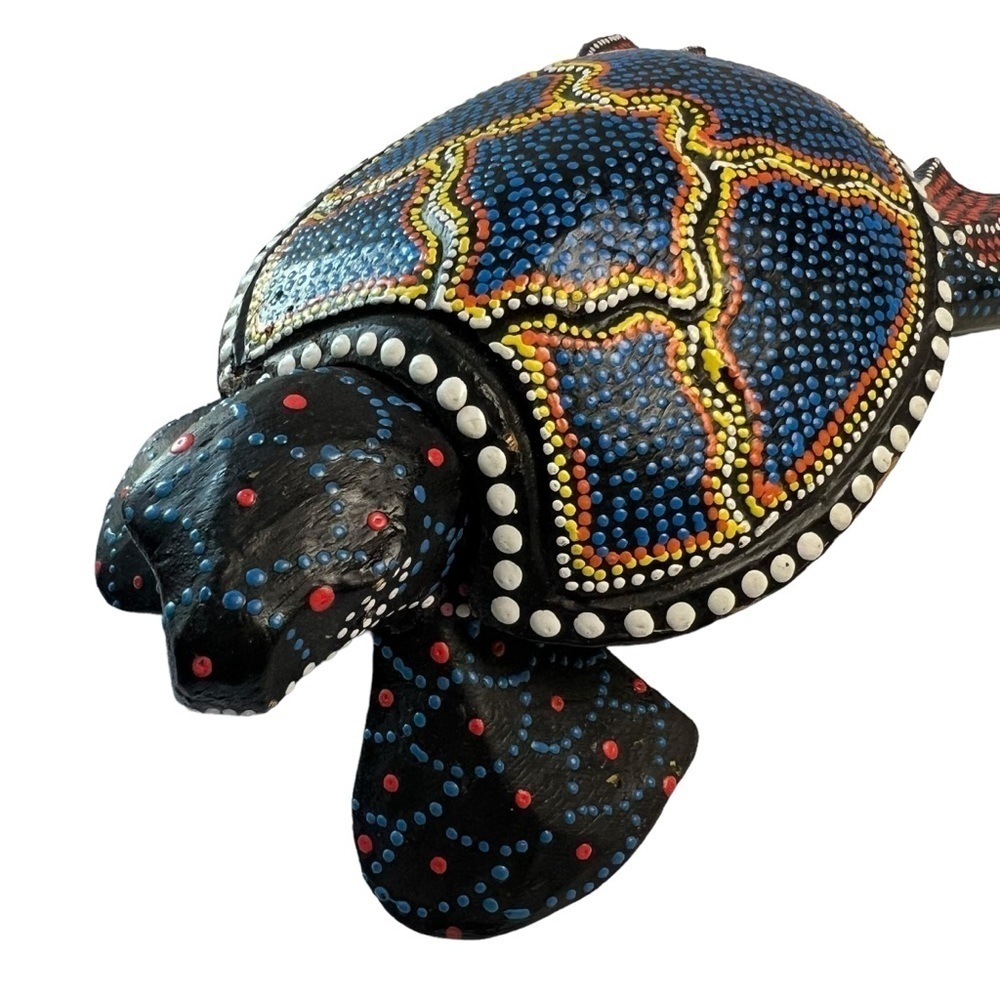 Sea Turtle Trinket Box Hand Painted Carved Wood 9X5 Art Animal Carving Dot Paint - Picture 2 of 12